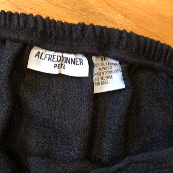 Excellent Condition Alfred Dunner mid-calf skirt - Picture 6 of 6